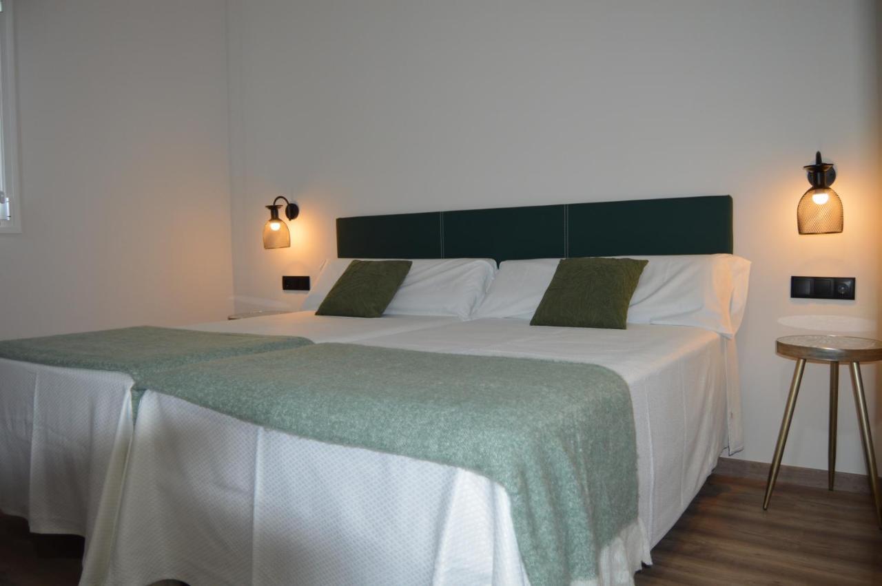 Hotel Ibi מראה חיצוני תמונה