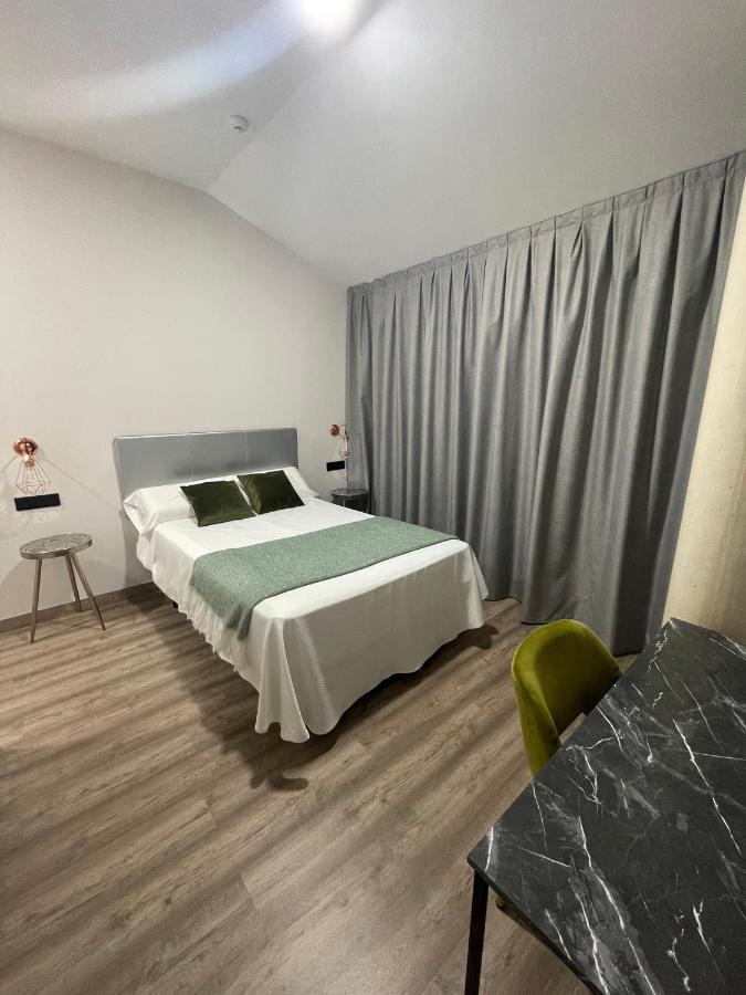 Hotel Ibi מראה חיצוני תמונה
