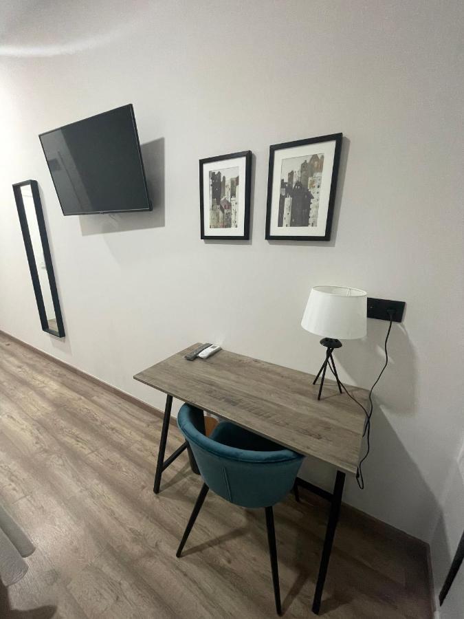 Hotel Ibi מראה חיצוני תמונה