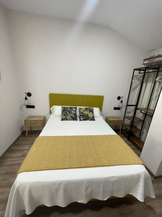 Hotel Ibi מראה חיצוני תמונה