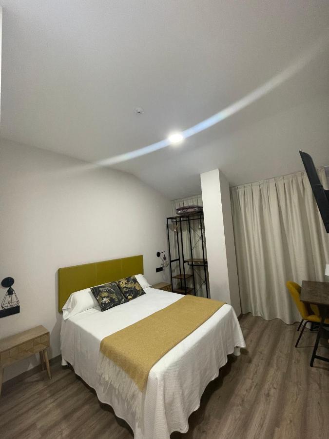 Hotel Ibi מראה חיצוני תמונה