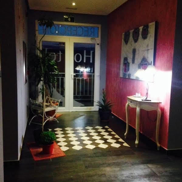 Hotel Ibi מראה חיצוני תמונה